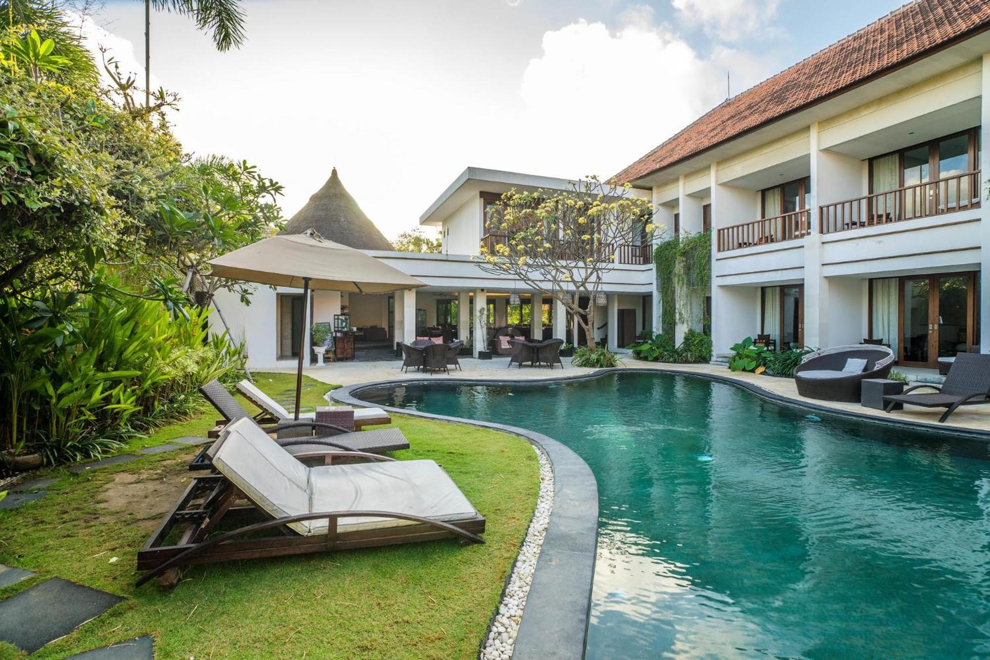 Villa Diana Bali 16 Bedrooms Seminyak Exteriör bild